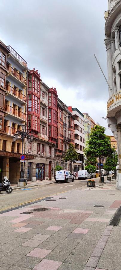 דירות Oviedo Centro- Parking Gratuito מראה חיצוני תמונה